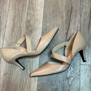 Life Stride Women's Suki Pump with assymetrical pump 9W